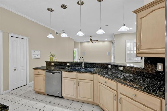 20 WOODFORD LANE, Palm Coast, FL 32164