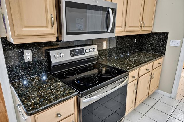 20 WOODFORD LANE, Palm Coast, FL 32164