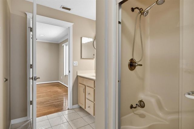 20 WOODFORD LANE, Palm Coast, FL 32164