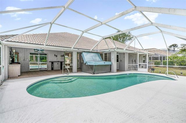 20 WOODFORD LANE, Palm Coast, FL 32164