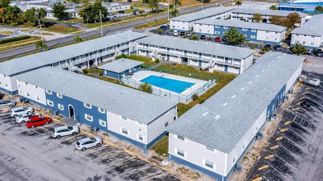 1400 EUDORA ROAD C32, Mount Dora, FL 32757