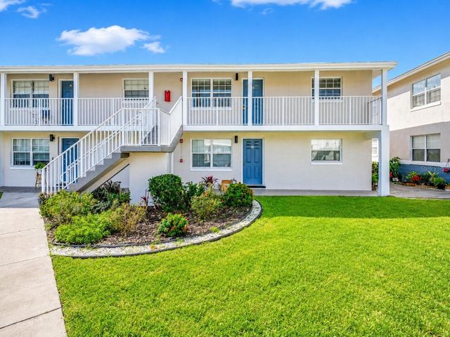 1400 EUDORA ROAD C32, Mount Dora, FL 32757