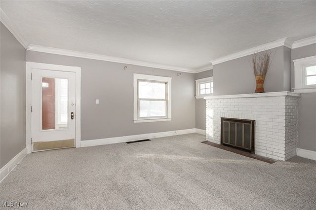 1045 Carlyon Road, East Cleveland, OH 44112