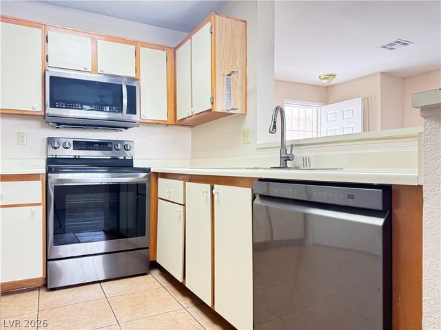 3150 Soft Breezes Drive 1171, Las Vegas, NV 89128