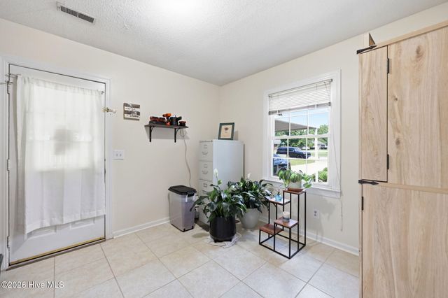 103 King Arthur Road, Greenville, NC 27858