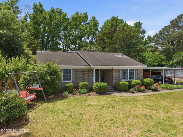 103 King Arthur Road, Greenville, NC 27858