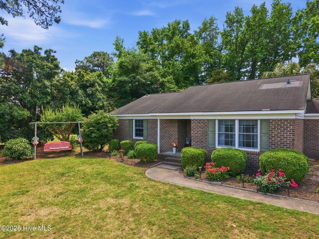 103 King Arthur Road, Greenville, NC 27858