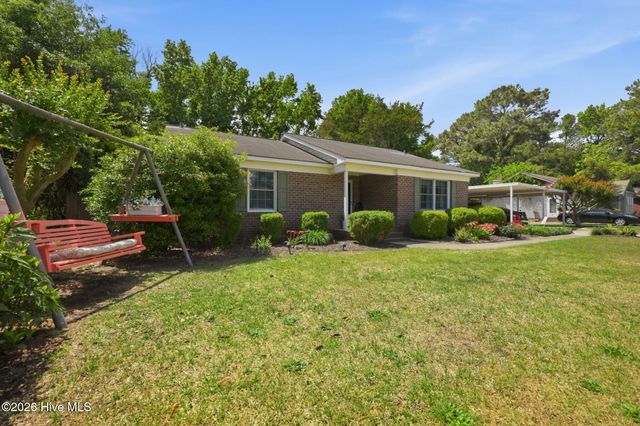 103 King Arthur Road, Greenville, NC 27858
