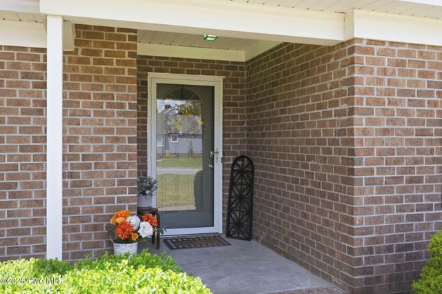 103 King Arthur Road, Greenville, NC 27858