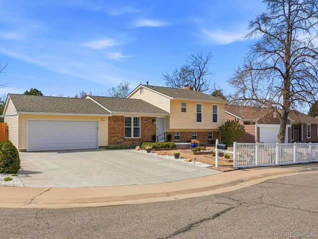 1338 S Lewiston Way, Aurora, CO 80017