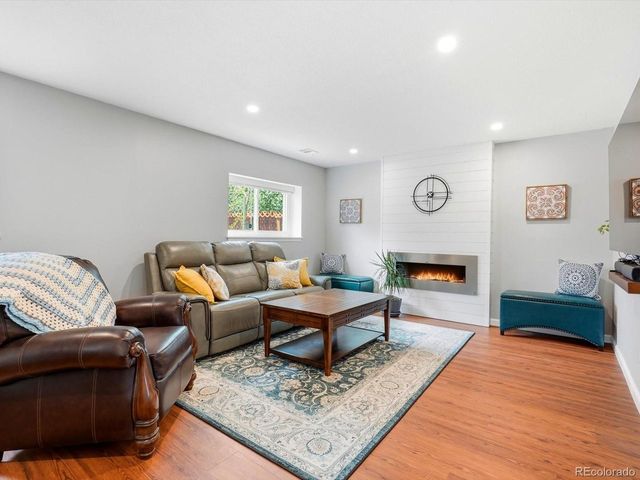 1338 S Lewiston Way, Aurora, CO 80017