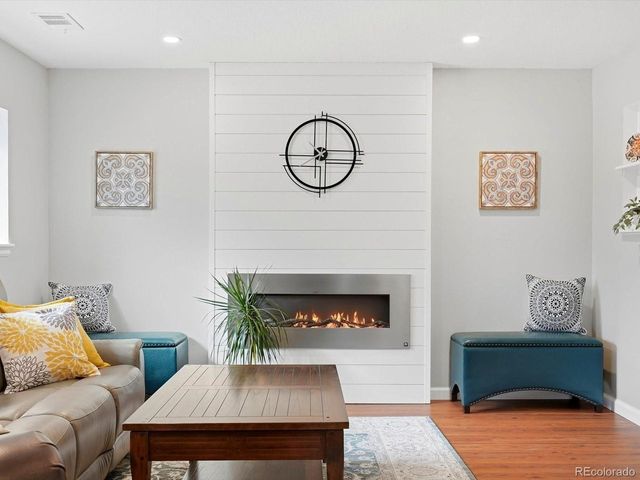 1338 S Lewiston Way, Aurora, CO 80017