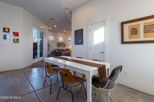 513 W Oury Street, Tucson, AZ 85705