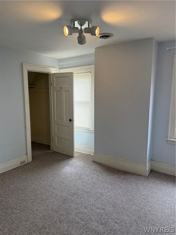 344 Elmwood Avenue 3rd floor, Buffalo, NY 14222