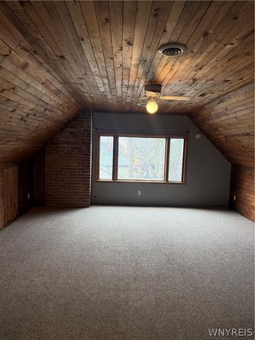 344 Elmwood Avenue 3rd floor, Buffalo, NY 14222