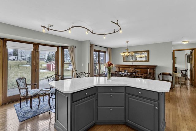 8411 207th AVENUE, Bristol, WI 53104