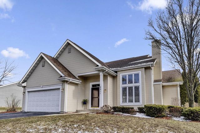 8411 207th AVENUE, Bristol, WI 53104