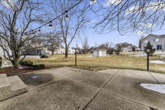 8411 207th AVENUE, Bristol, WI 53104