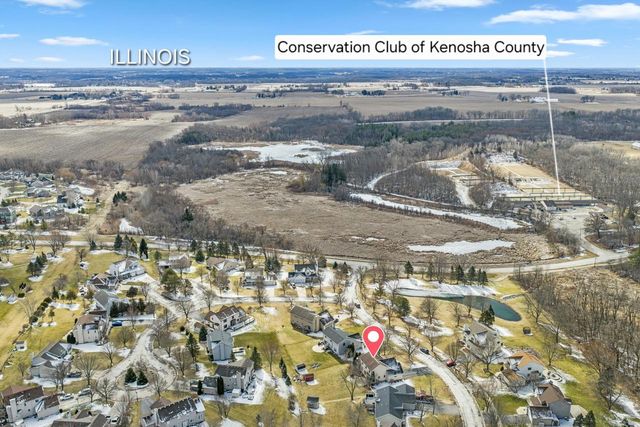 8411 207th AVENUE, Bristol, WI 53104