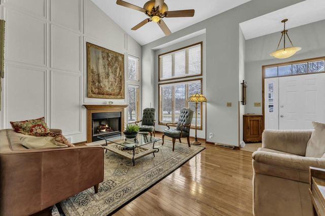 8411 207th AVENUE, Bristol, WI 53104