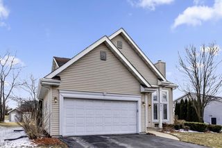 8411 207th AVENUE, Bristol, WI 53104