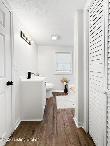 1118 W Whitney Ave, Louisville, KY 40215