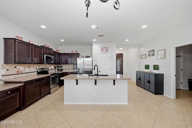 7087 S FAWN Avenue, Gilbert, AZ 85298