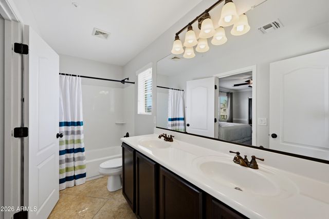 7087 S FAWN Avenue, Gilbert, AZ 85298