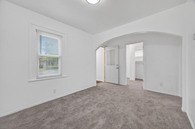 1690 Margaret Street, Saint Paul, MN 55106