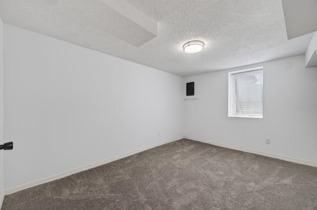 1690 Margaret Street, Saint Paul, MN 55106
