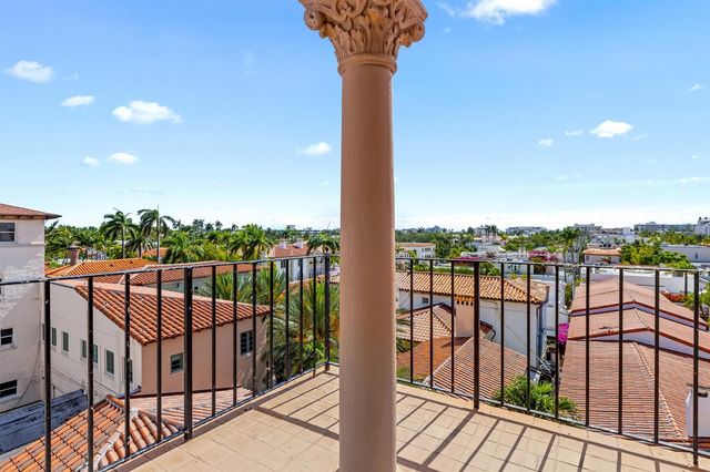 9 Via Parigi, Palm Beach, FL 33480