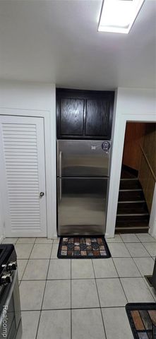 7113 Kendal Street, Dearborn, MI 48126