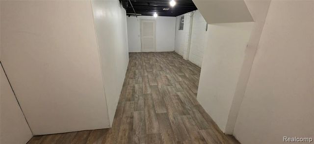 7113 Kendal Street, Dearborn, MI 48126