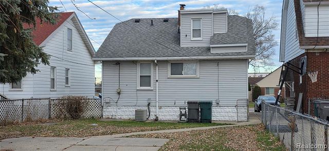 7113 Kendal Street, Dearborn, MI 48126