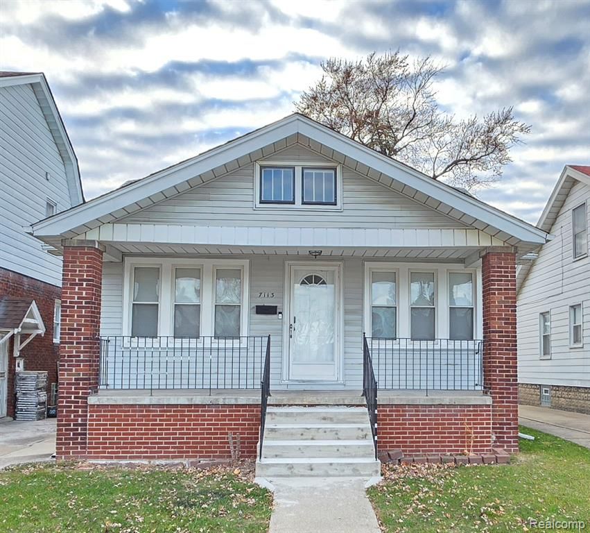 7113 Kendal Street, Dearborn, MI 48126