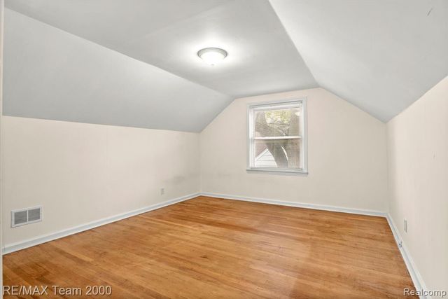 24611 Oxford Street, Dearborn, MI 48124