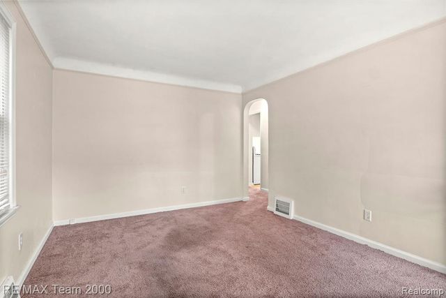 24611 Oxford Street, Dearborn, MI 48124