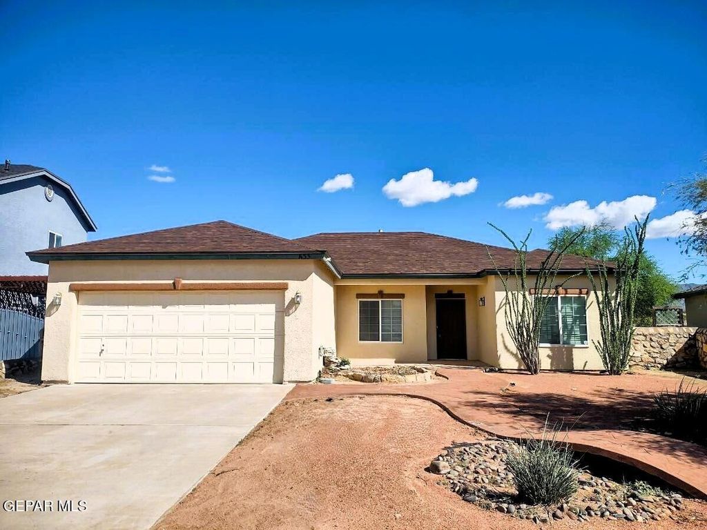 633 Bariloche Drive, Anthony, TX 79821