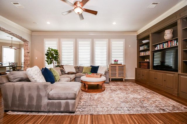 8906 Majesty Lane, Richmond, TX 77469