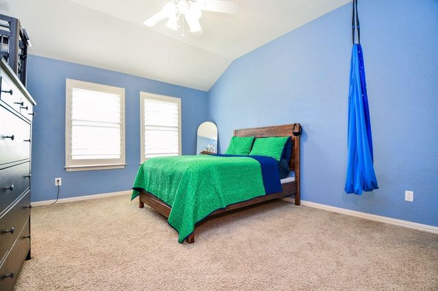 8906 Majesty Lane, Richmond, TX 77469