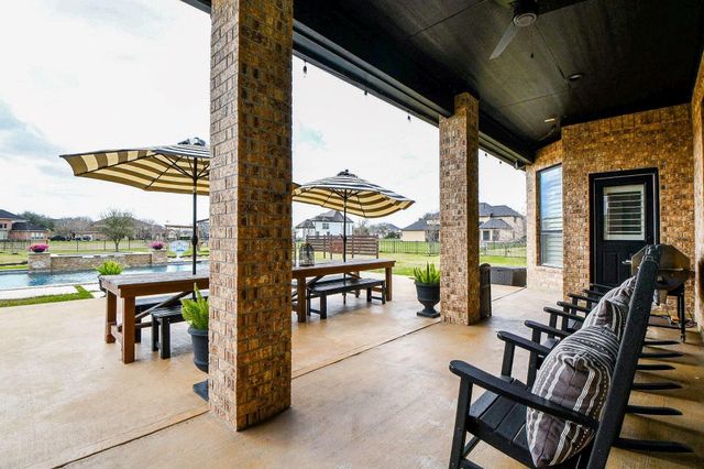 8906 Majesty Lane, Richmond, TX 77469