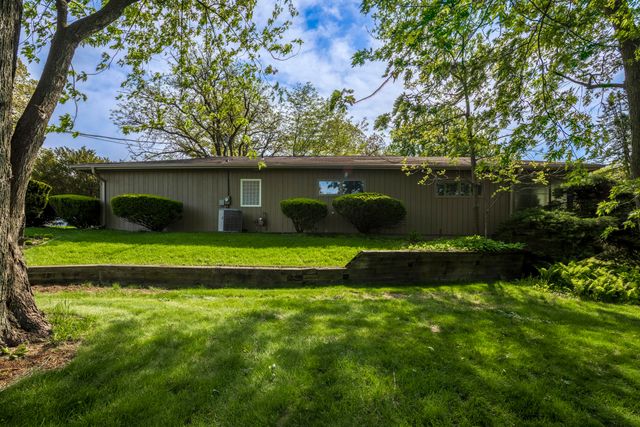 12221 Wicker Avenue, Cedar Lake, IN 46303