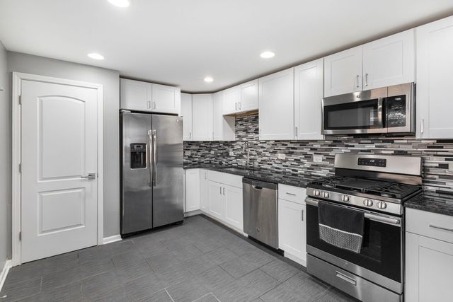 16058 Drexel Avenue, South Holland, IL 60473