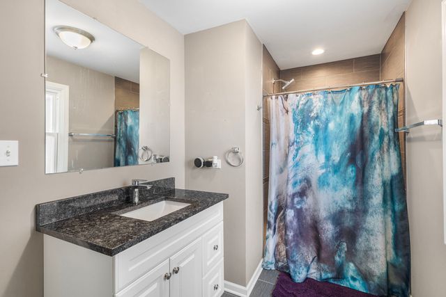 16058 Drexel Avenue, South Holland, IL 60473