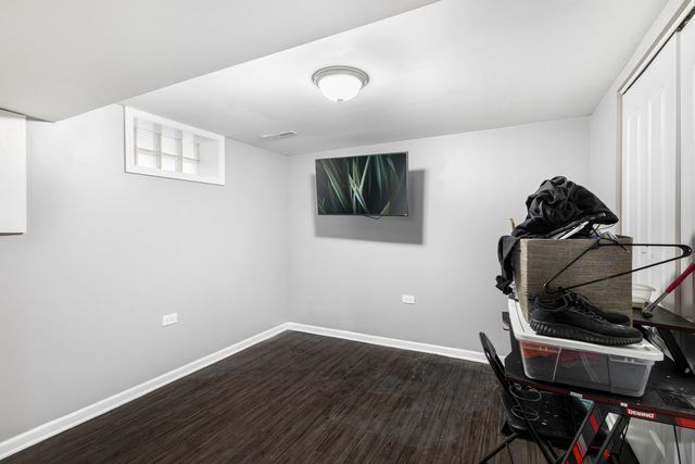 16058 Drexel Avenue, South Holland, IL 60473