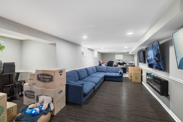 16058 Drexel Avenue, South Holland, IL 60473