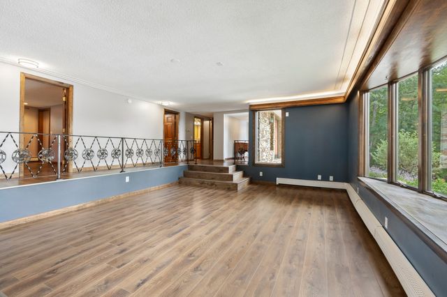 48 Davis Rd, Millbury, MA 01527