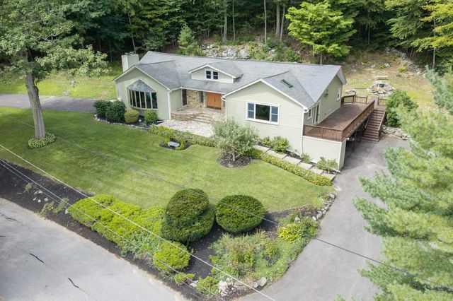 48 Davis Rd, Millbury, MA 01527
