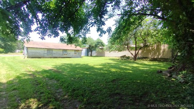 1543 Maple Avenue, Westville, OK 74965