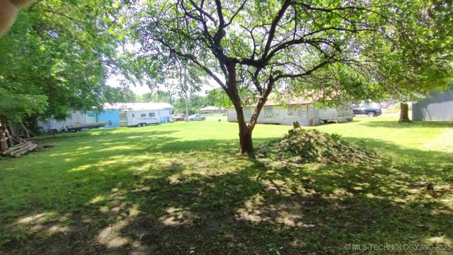 1543 Maple Avenue, Westville, OK 74965
